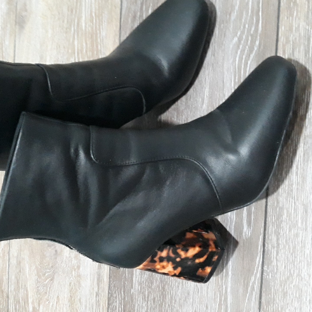Sol Sana black leather 3 inch heel zip ankle boots with modern heel. Size 6.5